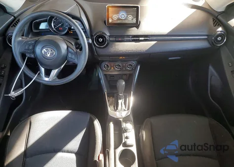 2017 Toyota Yaris Ia from USA, damaged, VIN 3MYDLBYV8HY170761